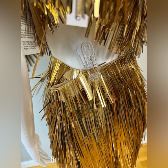 ASOS Design - Top and Skirt Set in Gold Shard Sequin - Picture 14 of 14